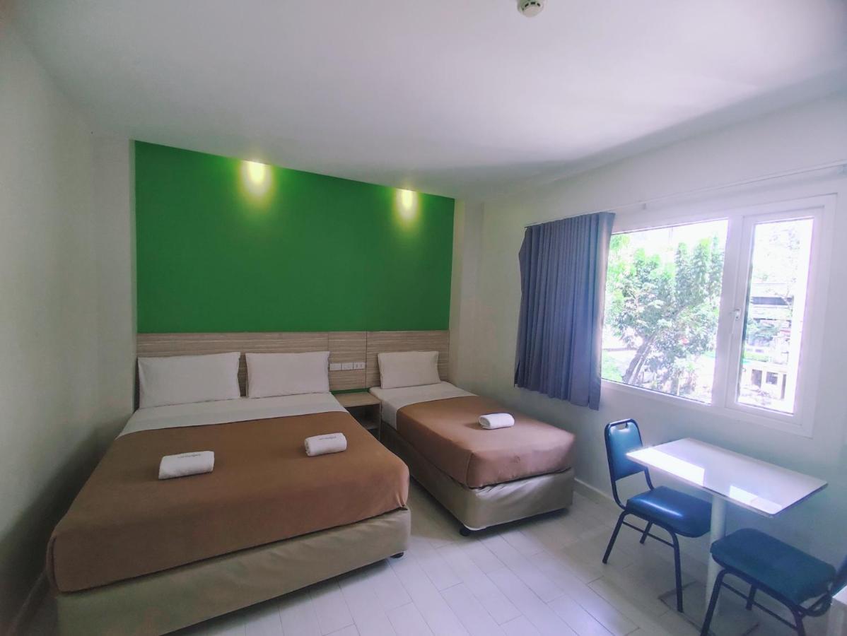 Westpoint Hotel سيبو المظهر الخارجي الصورة