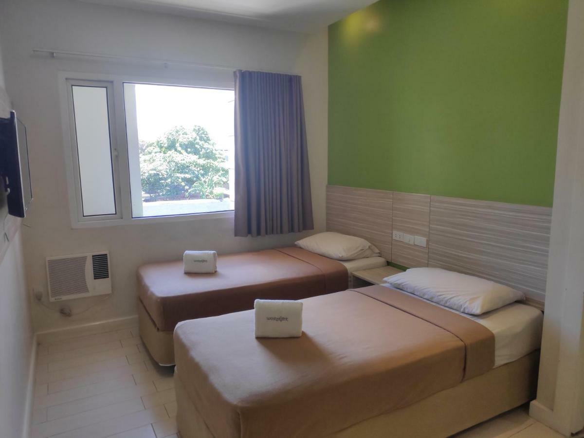 Westpoint Hotel سيبو المظهر الخارجي الصورة
