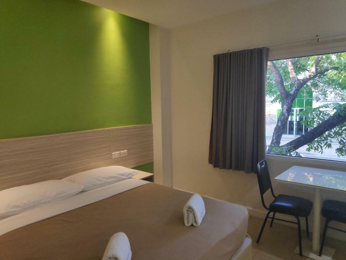 Westpoint Hotel سيبو المظهر الخارجي الصورة